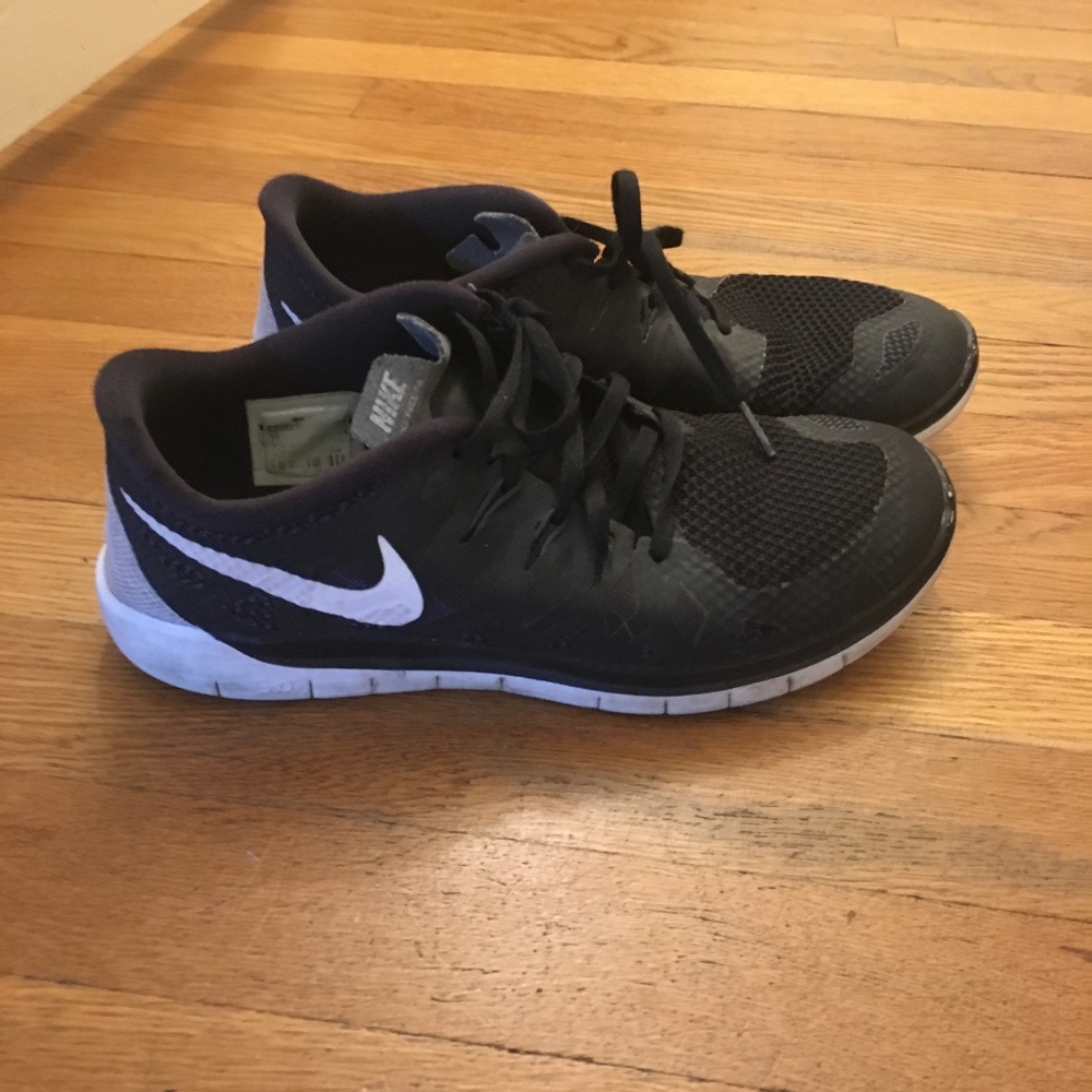 Nike Free kids size 7/womens size9 - Picture 3 of 3